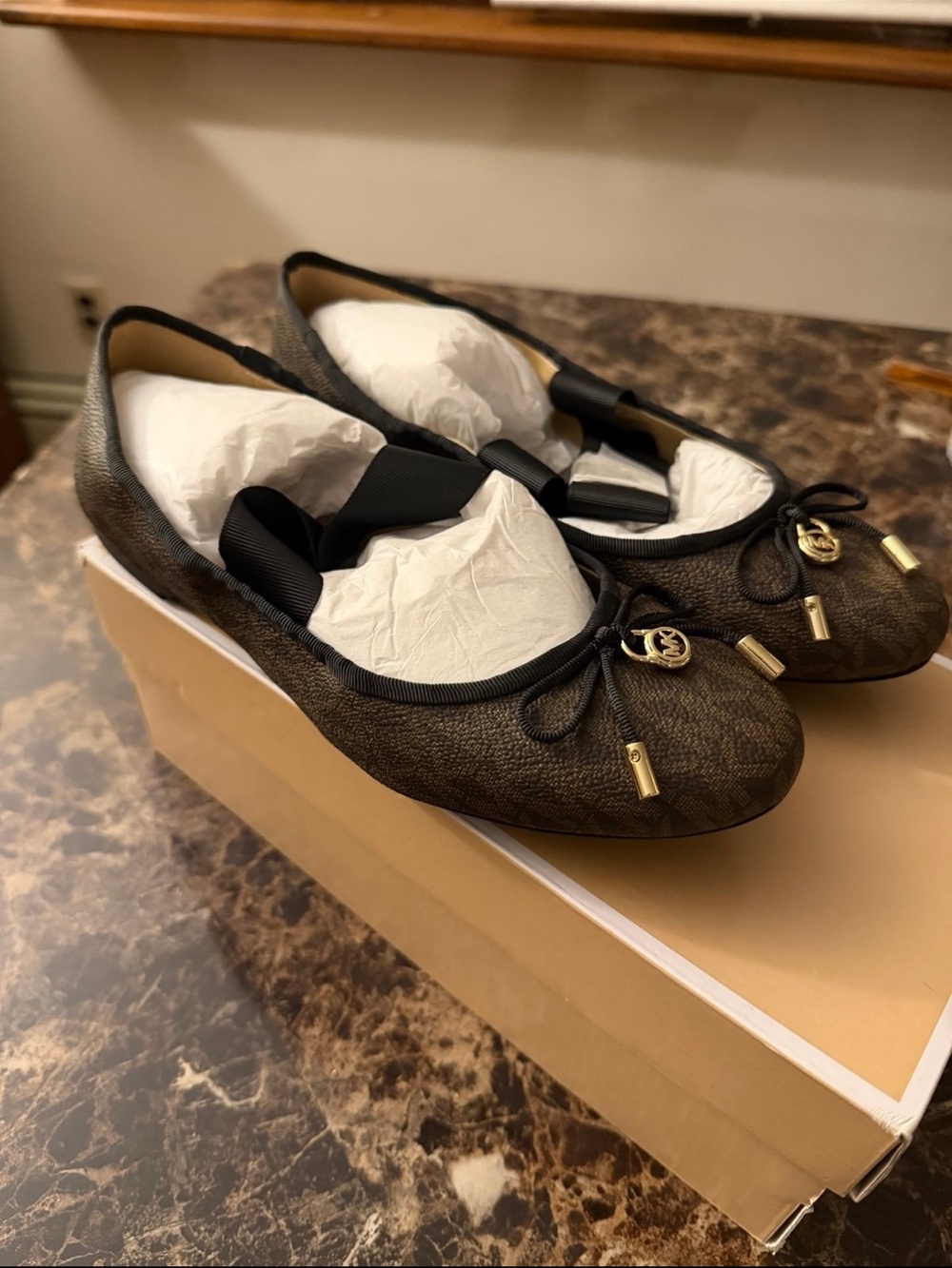 Brand new Michael Kors ballerina flats women size 7